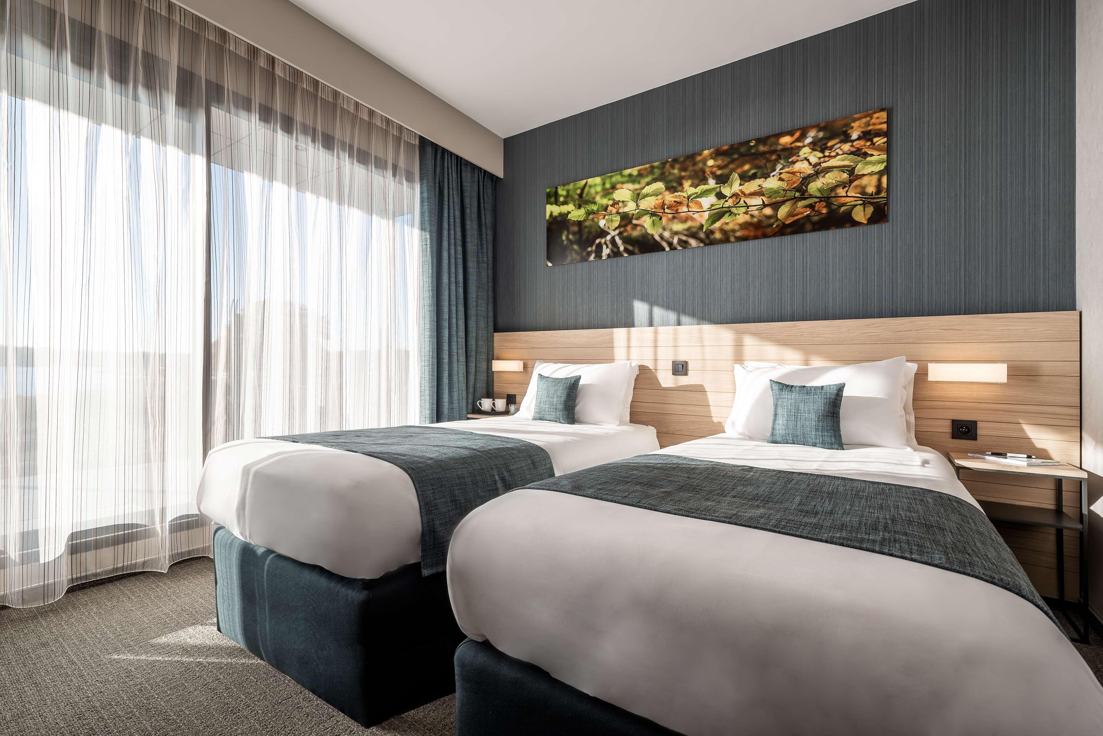 Best Western Plus Golden Lakes Hotel Boussu-lez-Walcourt Exterior foto