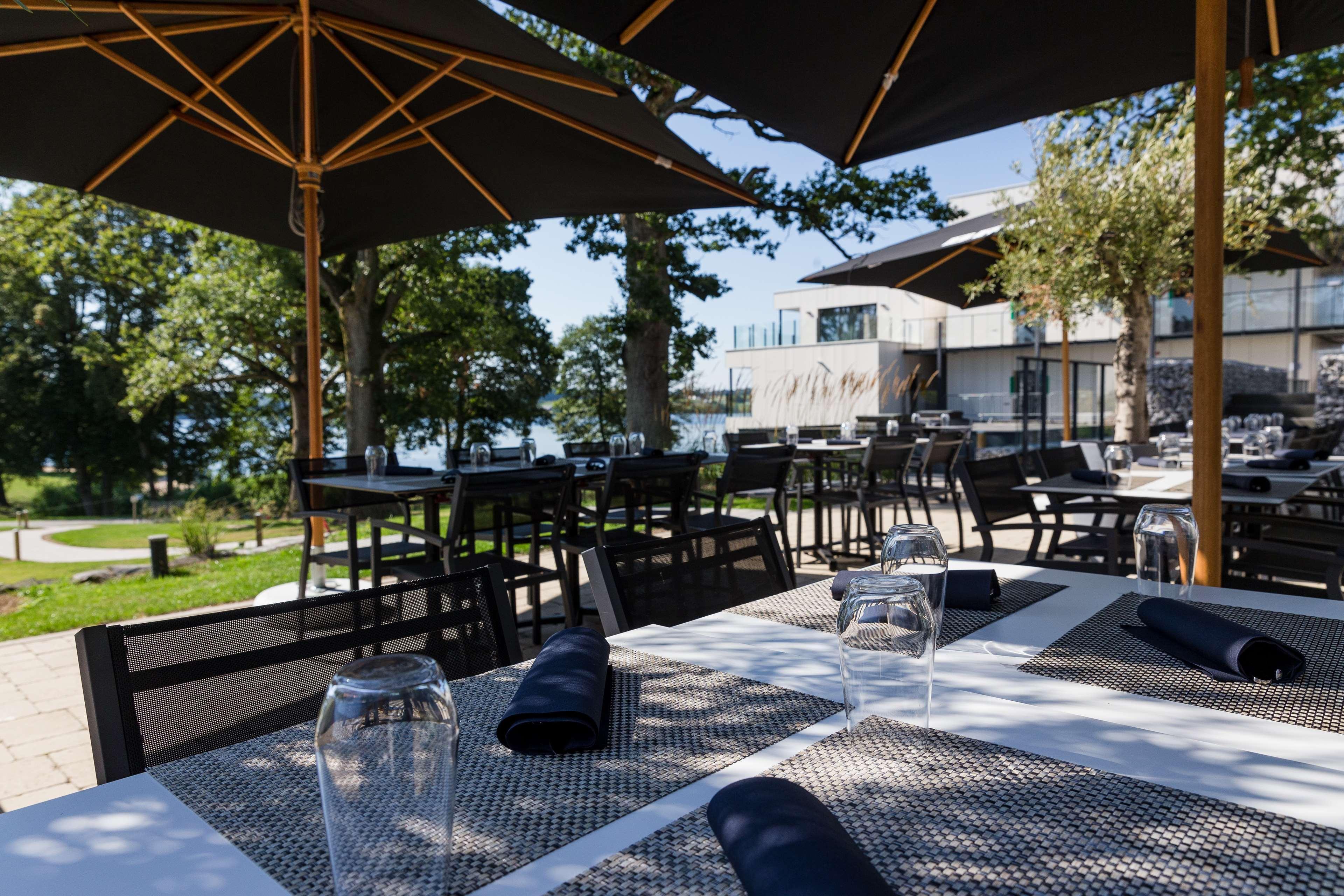 Best Western Plus Golden Lakes Hotel Boussu-lez-Walcourt Exterior foto