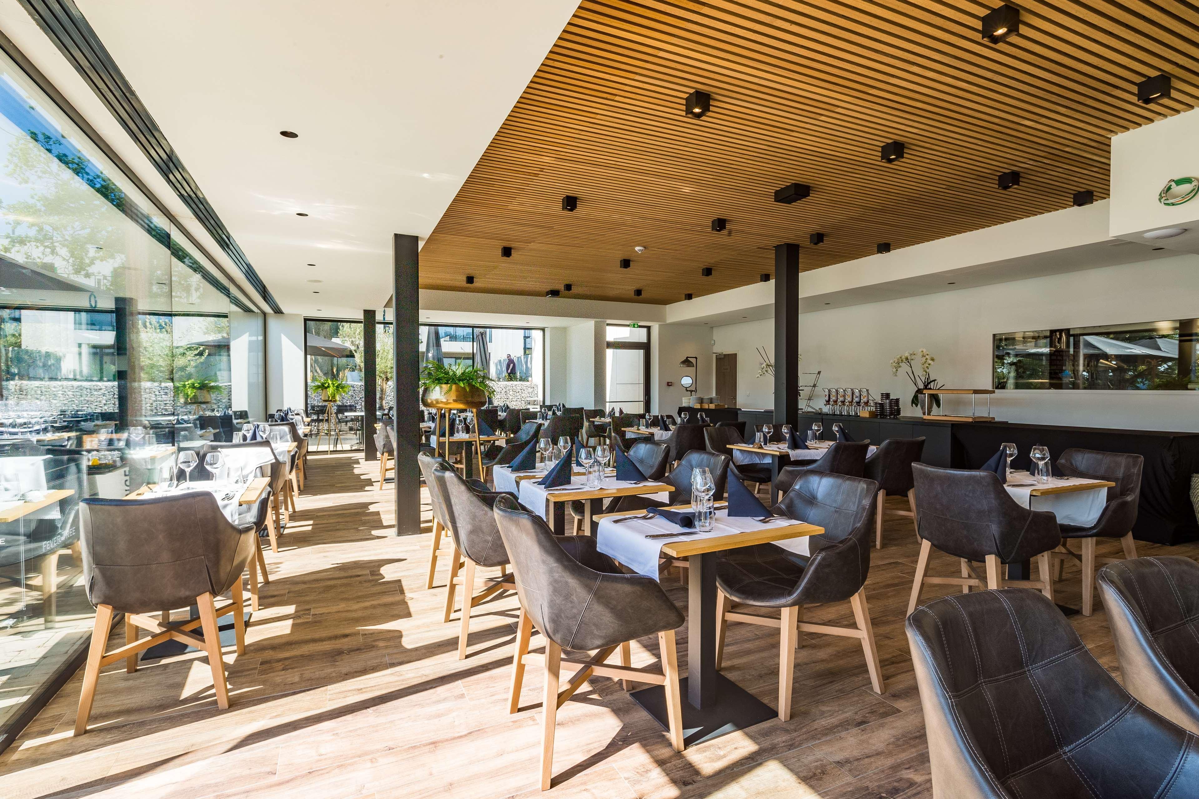 Best Western Plus Golden Lakes Hotel Boussu-lez-Walcourt Exterior foto